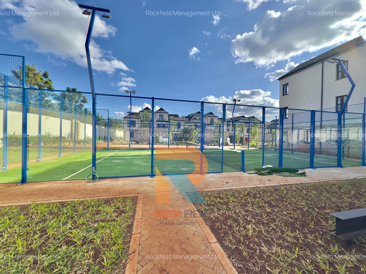 4 Bed Townhouse with En Suite in Runda - 20