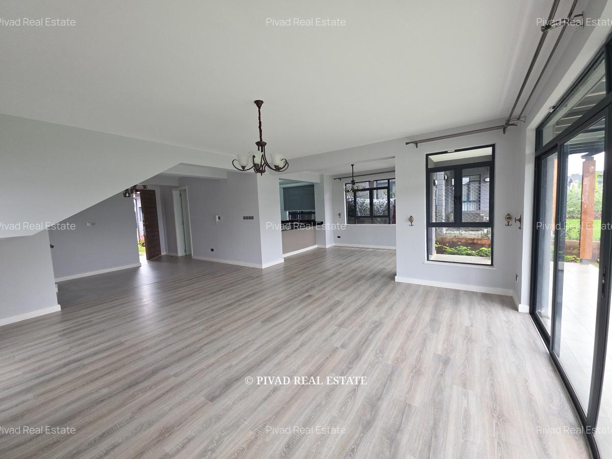 3 Bed Townhouse with Swimming Pool in Runda - 2