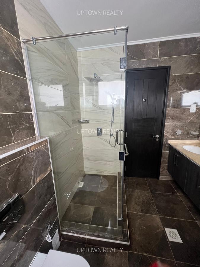 Serviced 3 Bed Apartment with En Suite at Riverside - 8