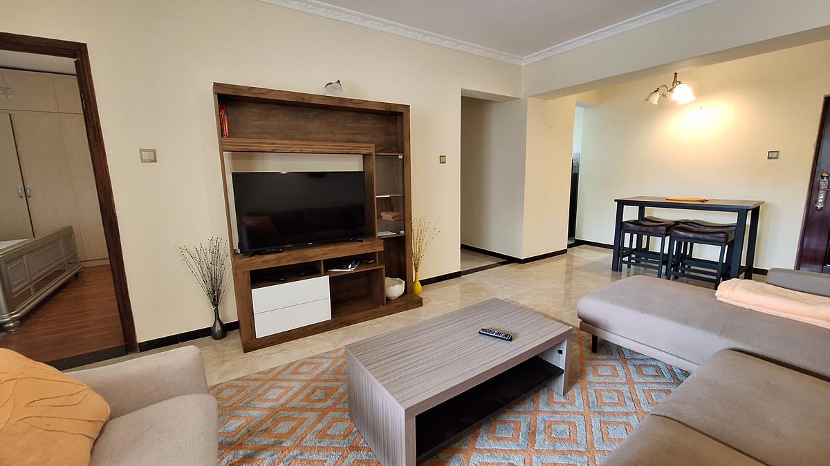 Serviced 2 Bed Apartment with En Suite in Kilimani - 12