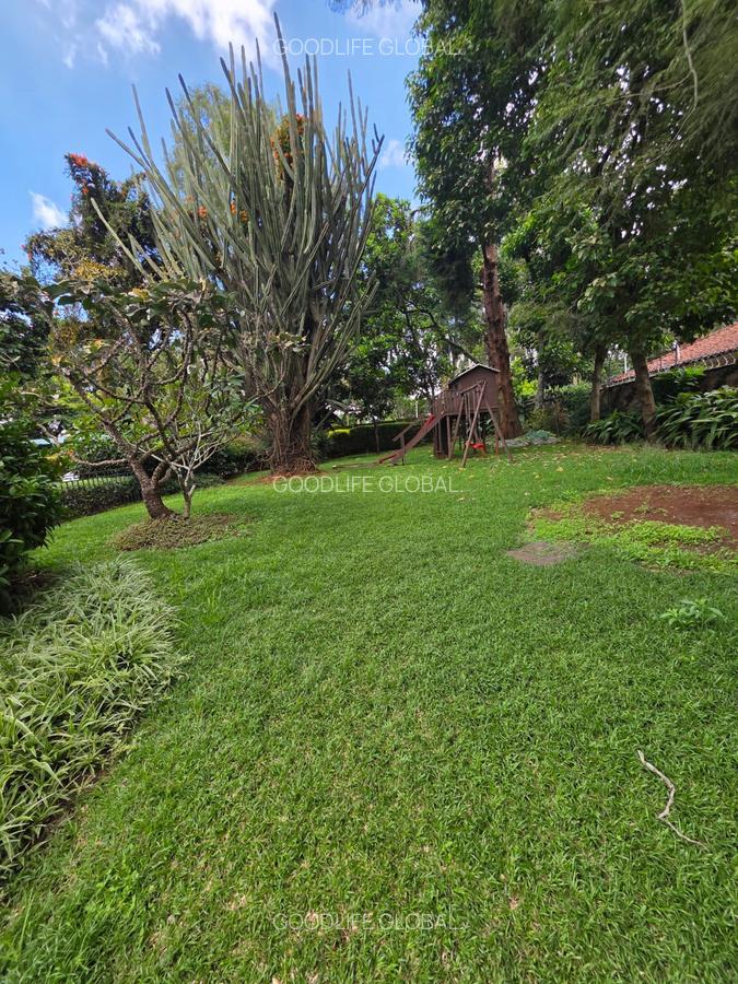 4 Bed House with En Suite at Kyuna - 5