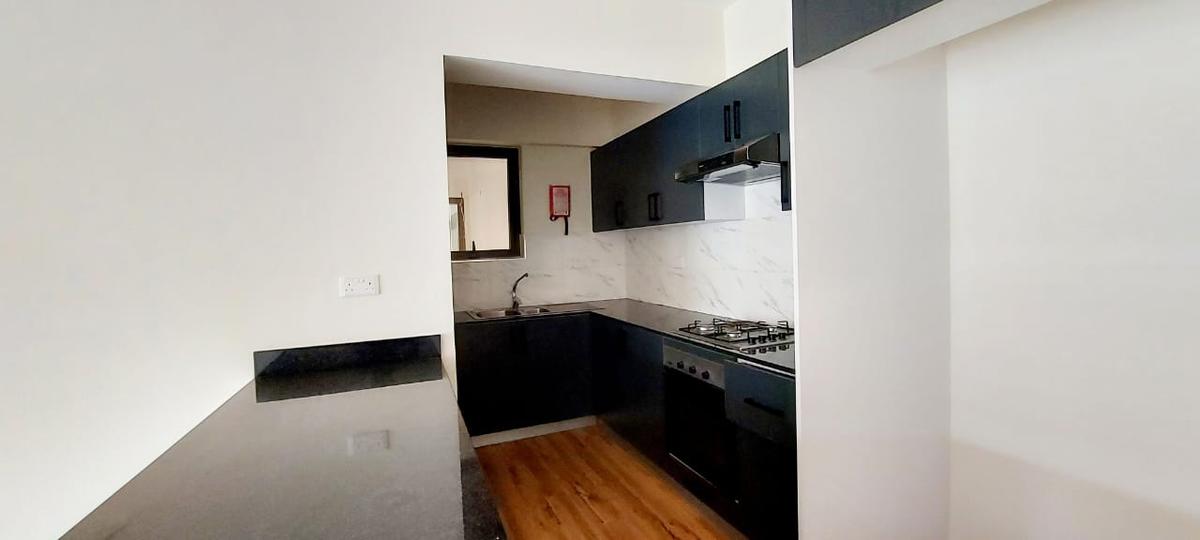 2 Bed Apartment with En Suite at Garden City - 8