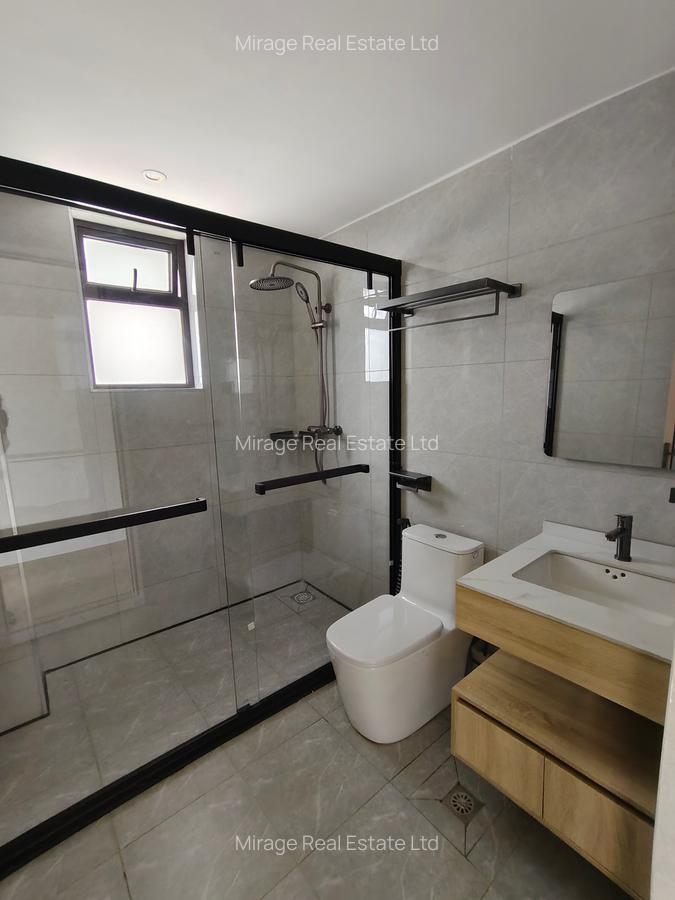 2 Bed Apartment with Swimming Pool in Riverside - 10