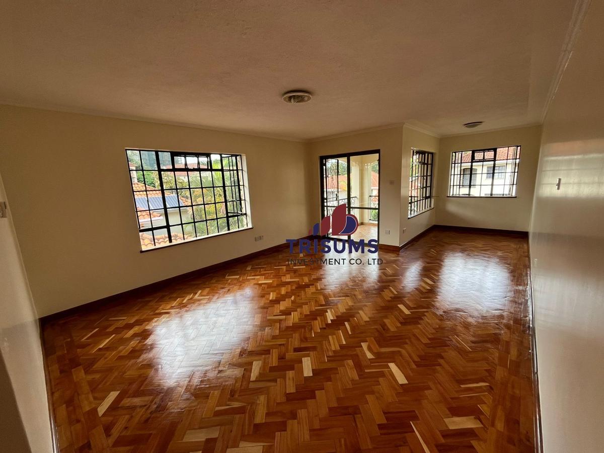 4 Bed Townhouse with En Suite at Westlands - 11