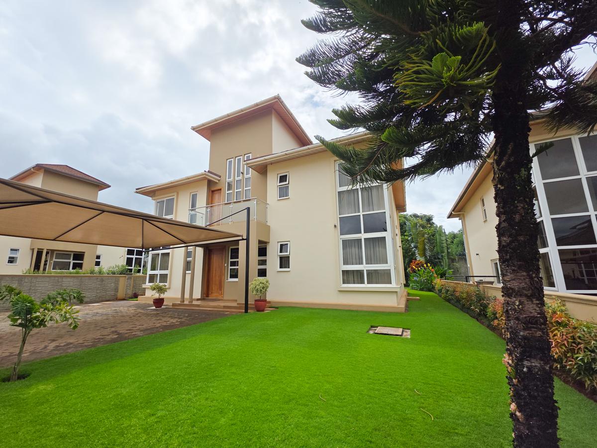 4 Bed House with Swimming Pool in Runda - 15