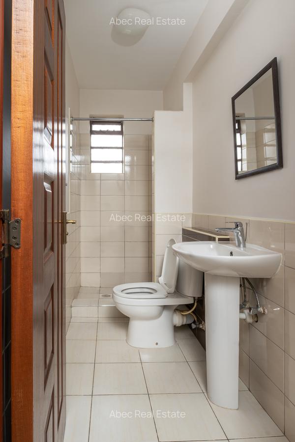 2 Bed Apartment with En Suite at Naivasha Road - 11