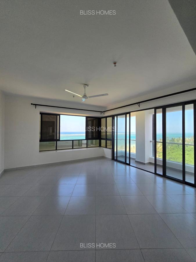 3 Bed Apartment with En Suite at Between The Reef Hotel And Mombasa Beach Hotel - 5
