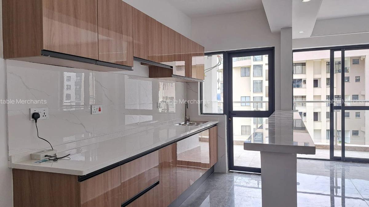 2 Bed Apartment with En Suite in Riverside - 4