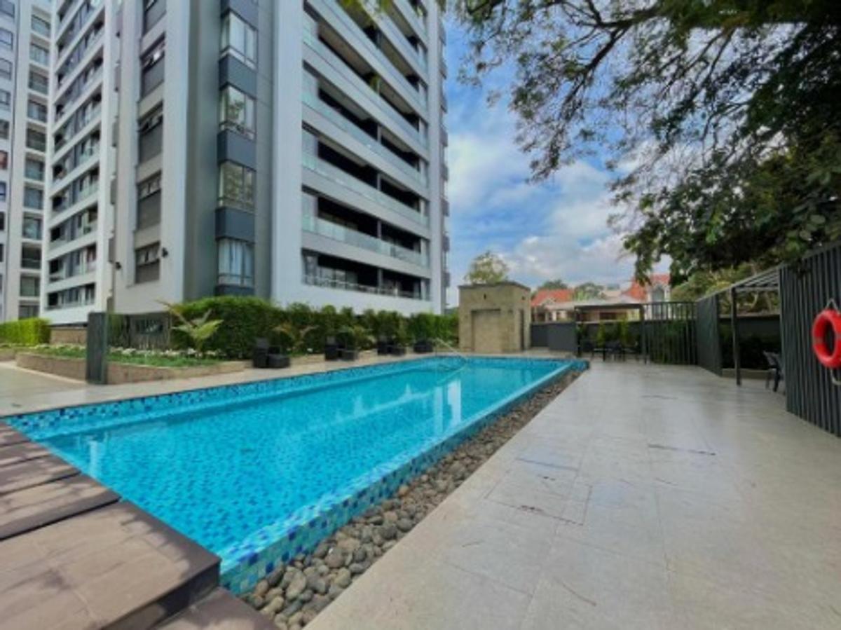 1 Bed Apartment with Swimming Pool in Riverside - 10