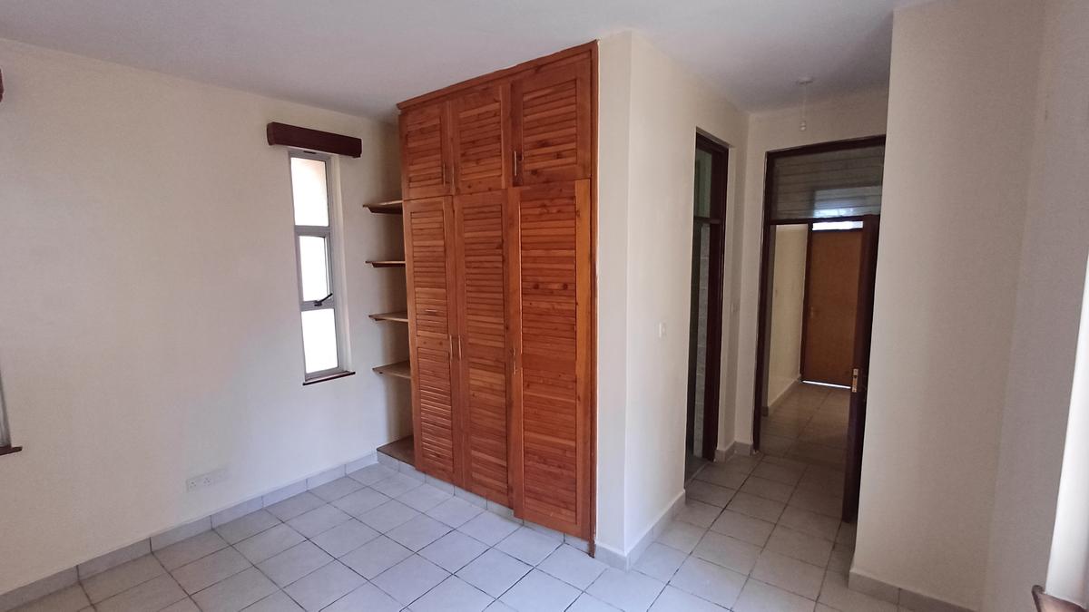 2 Bed Apartment with En Suite in Shanzu - 9