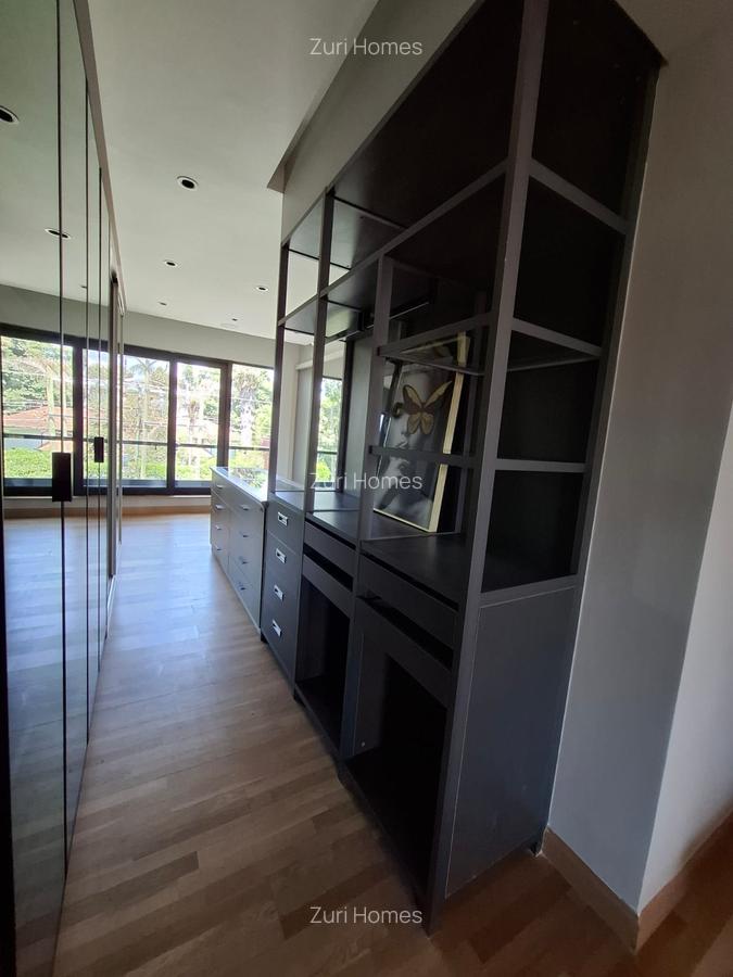 4 Bed Townhouse with En Suite in Lavington - 5