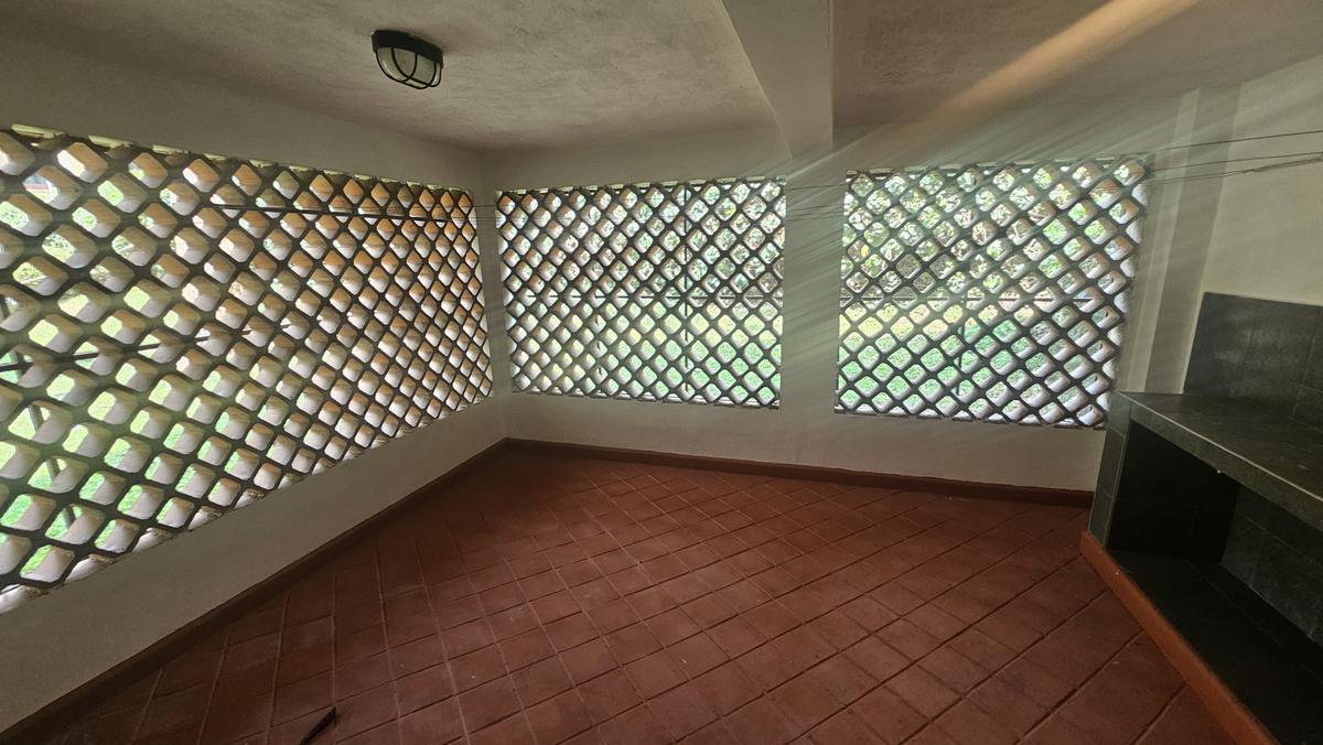 4 Bed Townhouse with En Suite at Kyuna - 5
