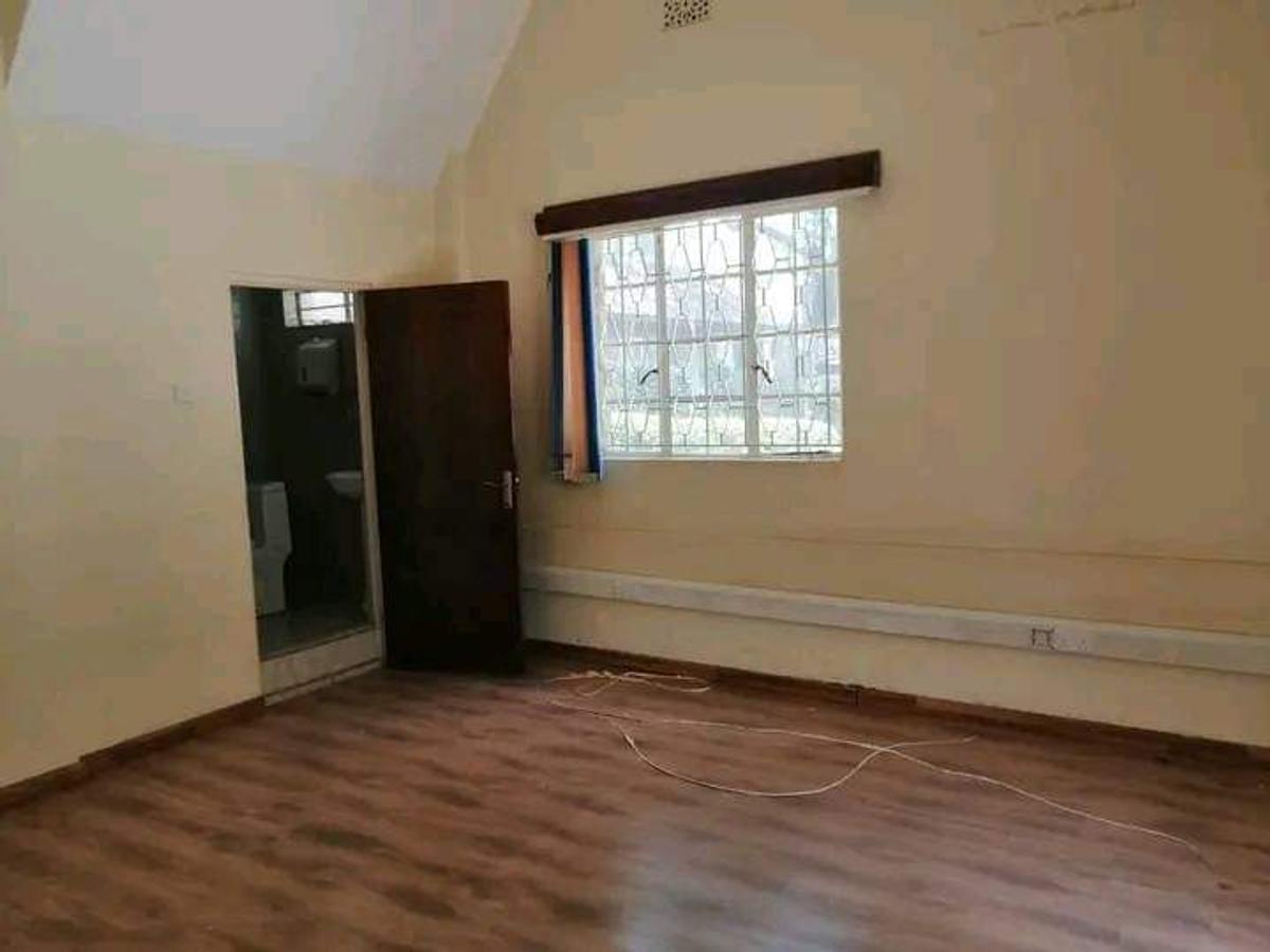 7 Bed House with En Suite at Kilimani - 10