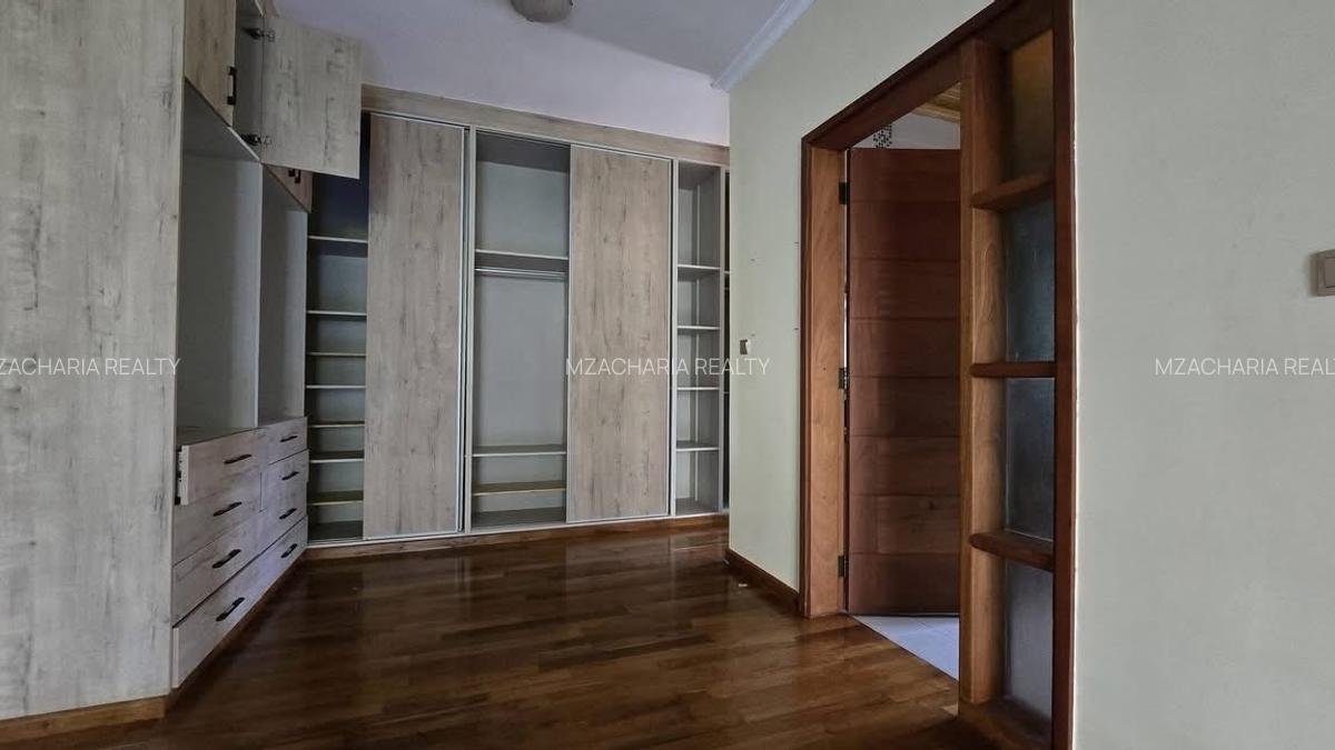 5 Bed Villa in Runda - 8