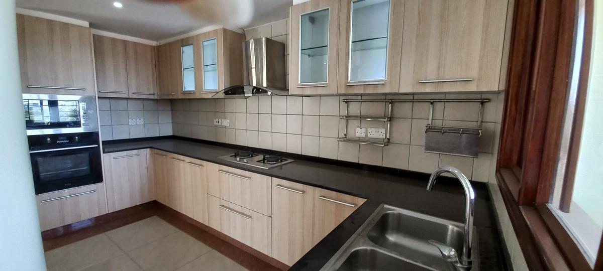 2 Bed Apartment with En Suite in Kileleshwa - 2