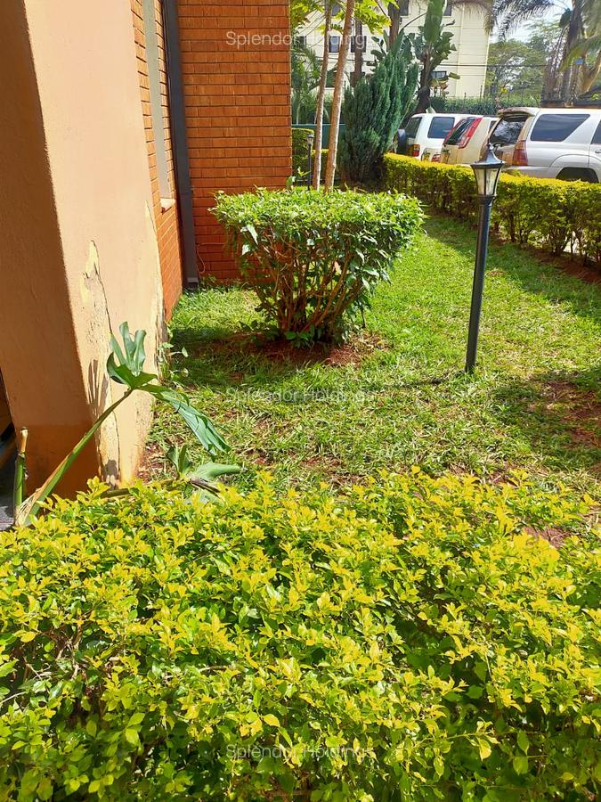 3 Bed Apartment with En Suite in Kilimani - 6