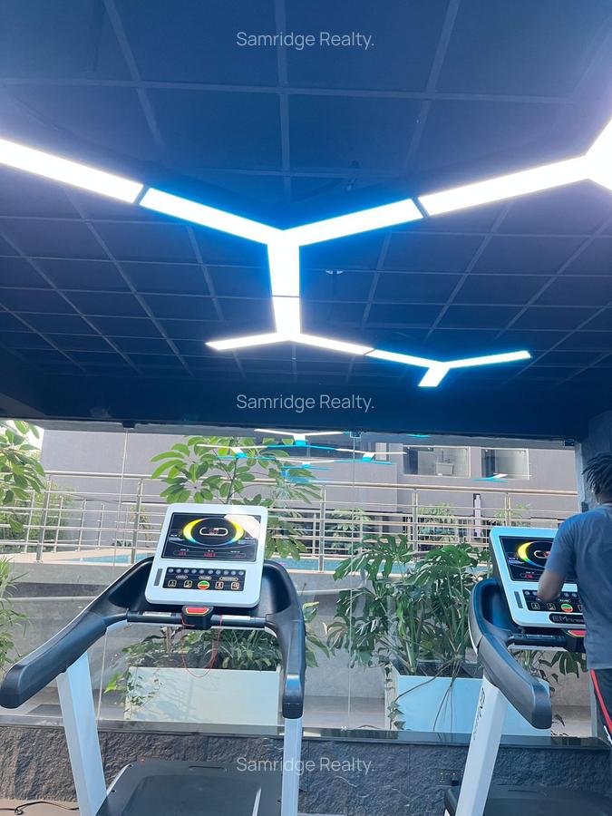 Serviced 1 Bed Apartment with En Suite in Valley Arcade - 7