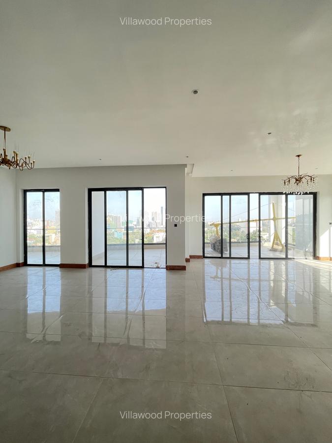 5 Bed Apartment with En Suite in Riverside - 1