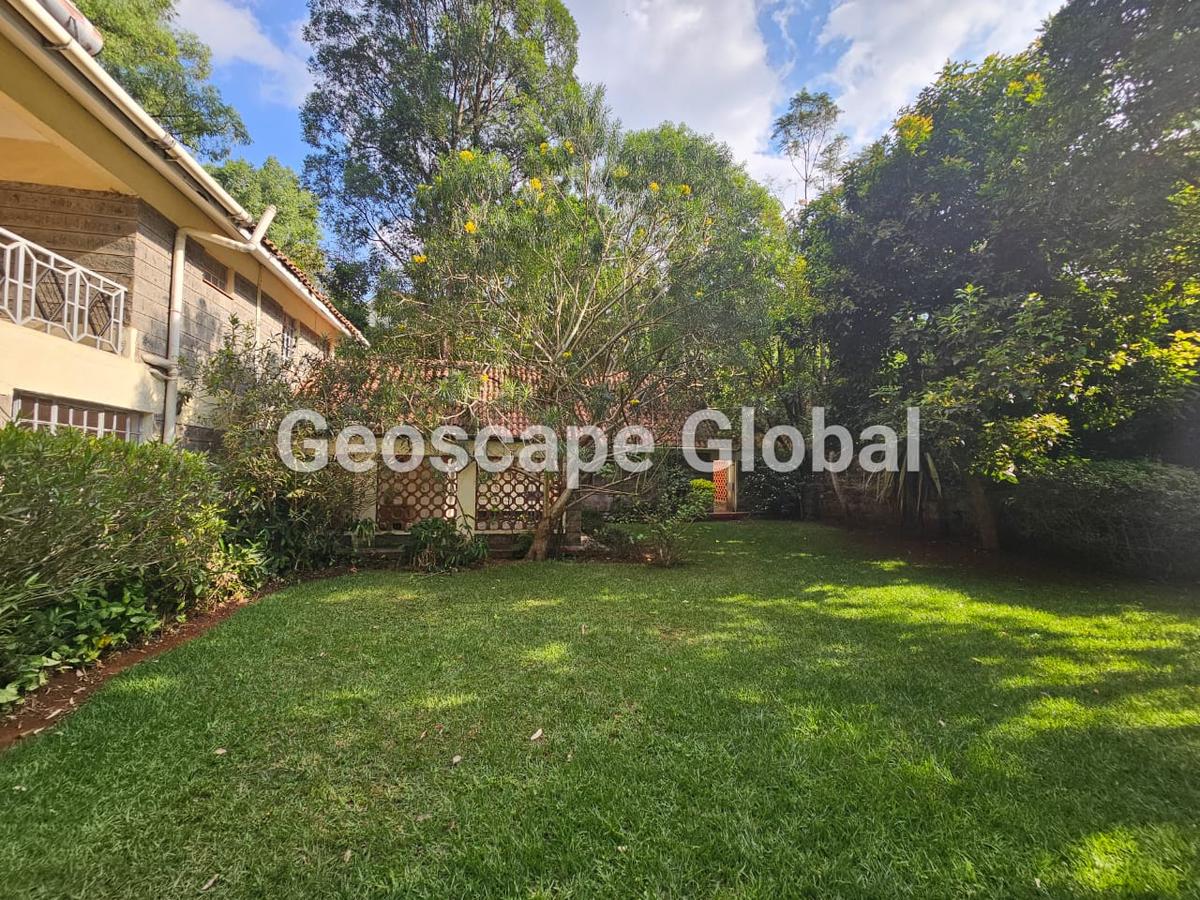 5 Bed House with En Suite in Spring Valley - 11