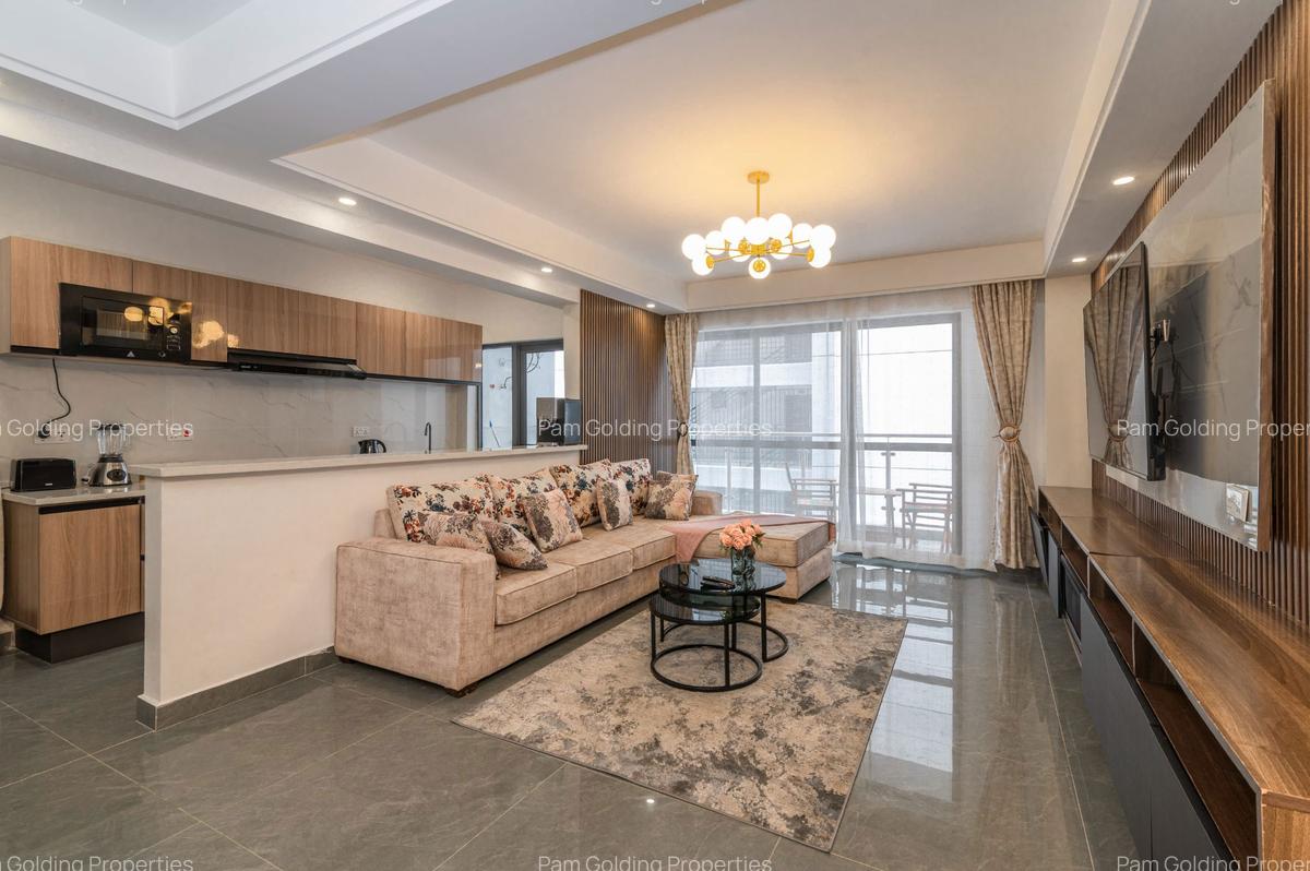 Furnished 3 Bed Apartment with En Suite in Riverside - 2