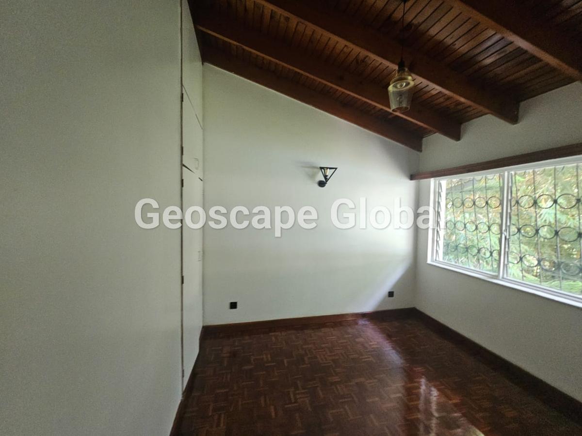 4 Bed House with En Suite in Gigiri - 13