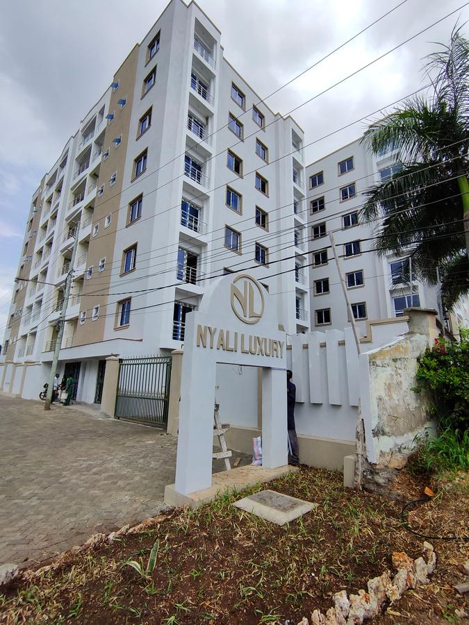 2 Bed Apartment with Swimming Pool in Nyali Area - 8