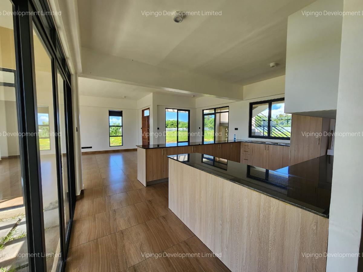 4 Bed House with En Suite at Awali Estate - 11
