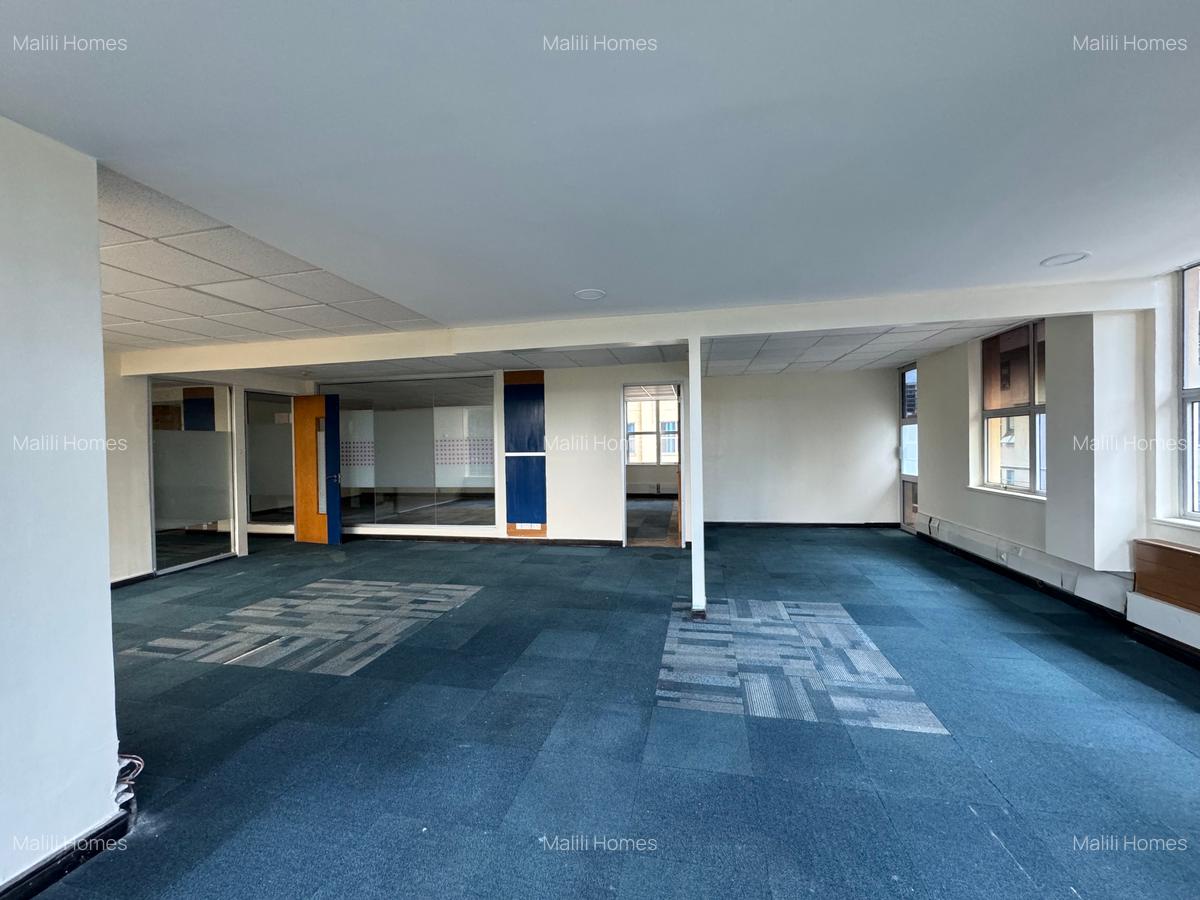 Office in Kilimani - 2