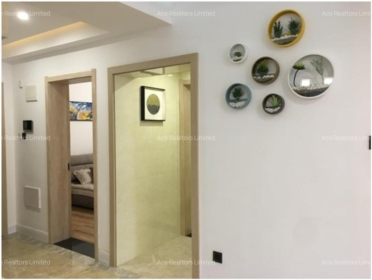 2 Bed Apartment with En Suite at Lavington - 8