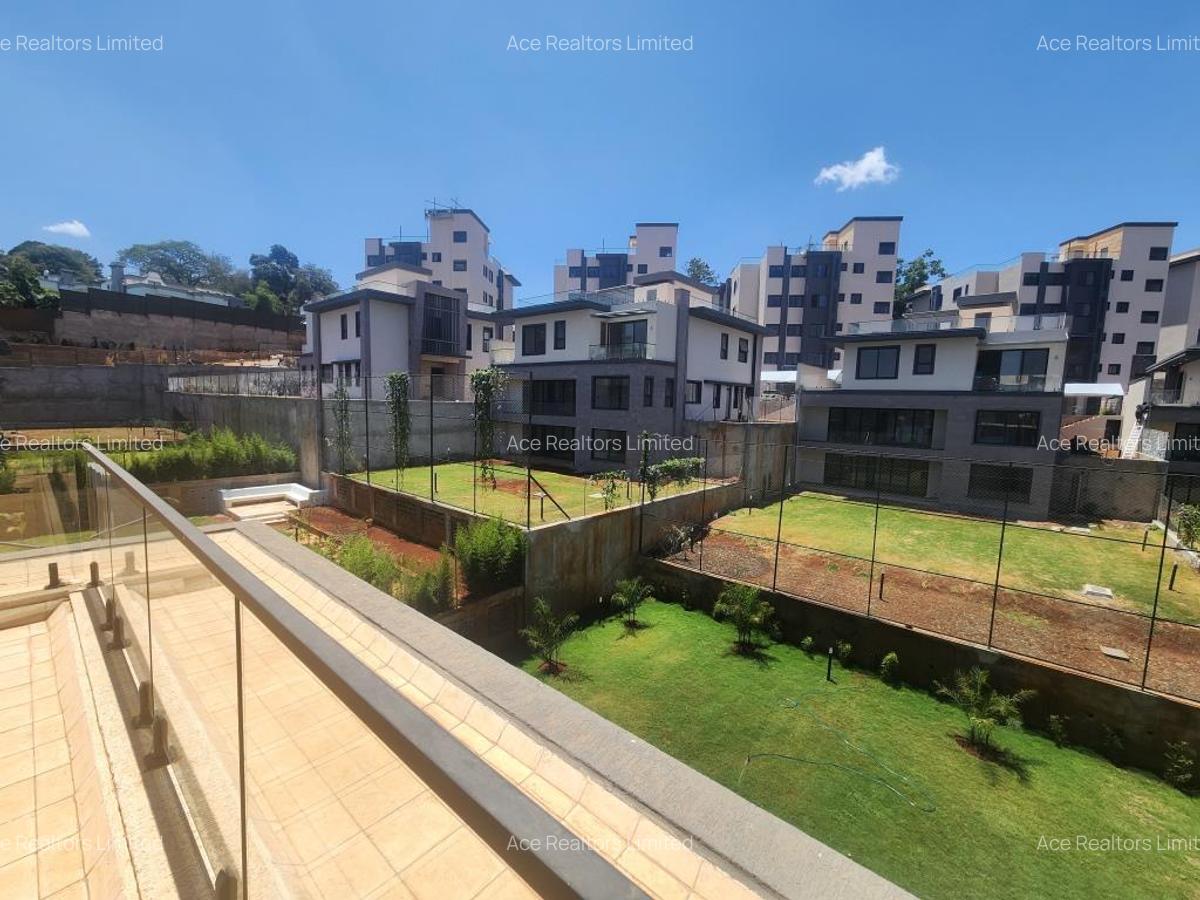 4 Bed Townhouse with En Suite at Loresho - 13