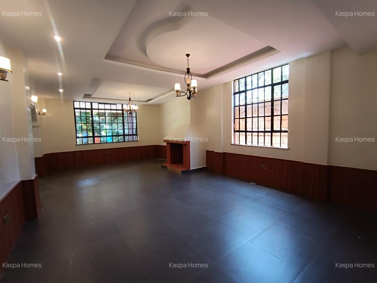 3 Bed House with En Suite in Gigiri - 11