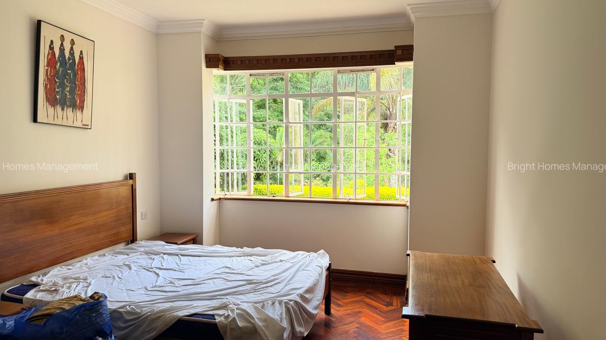 Furnished 3 Bed Apartment with En Suite in Spring Valley - 17