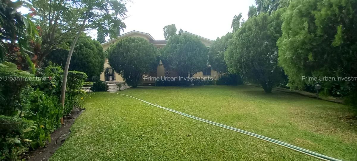 4 Bed House with En Suite in Nyali Area - 13