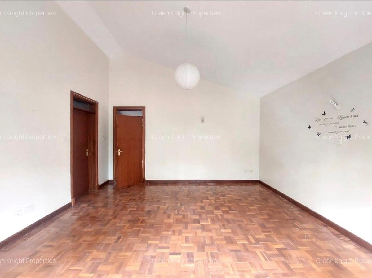 4 Bed Townhouse with En Suite in Kilimani - 6