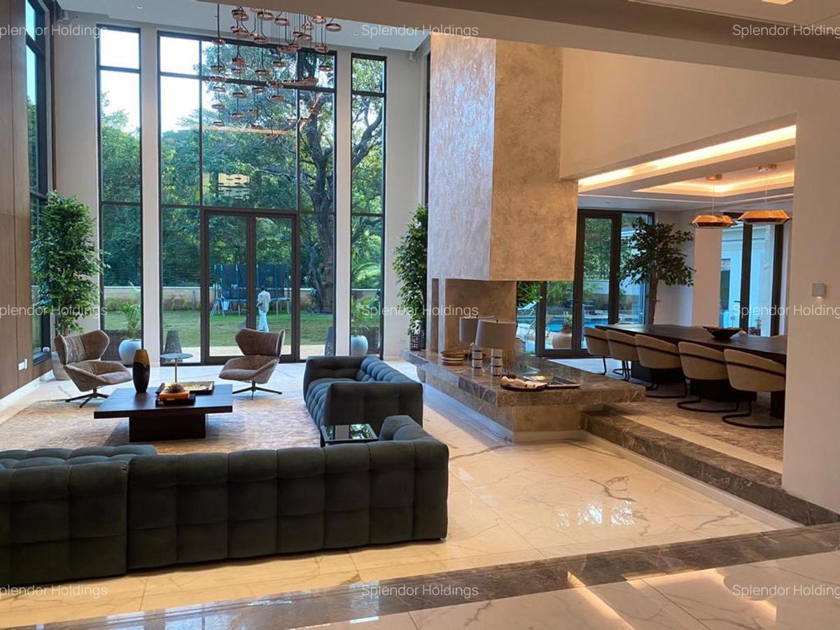 6 Bed Townhouse with En Suite in Lavington - 1