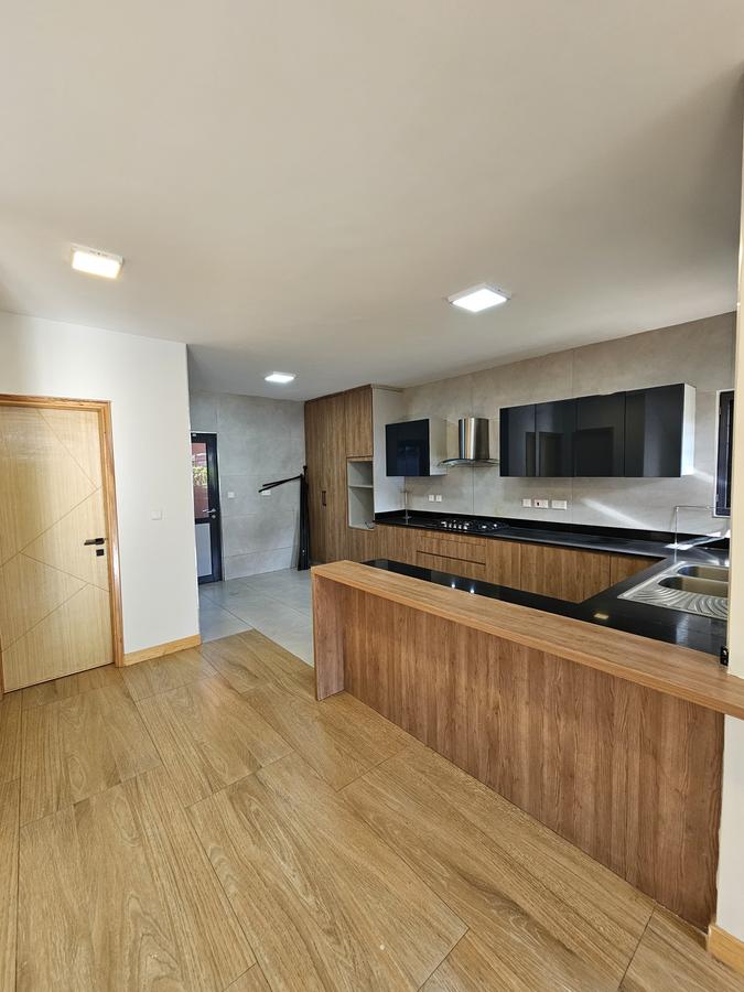 4 Bed Townhouse with En Suite at Off Langata Road - 9