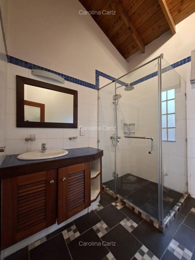 2 Bed Townhouse with En Suite at Lakeview - 11