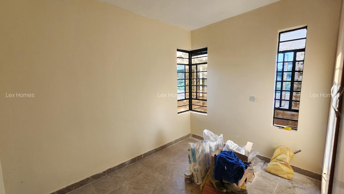 3 Bed House with En Suite at Rimpa - 14