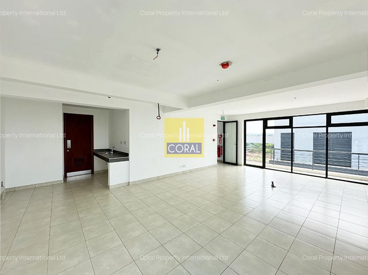 Warehouse in Tatu City - 13