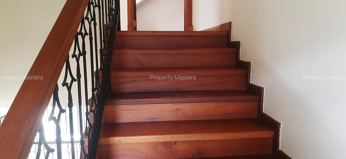 5 Bed Villa with En Suite at Loyangalani Drive - 9