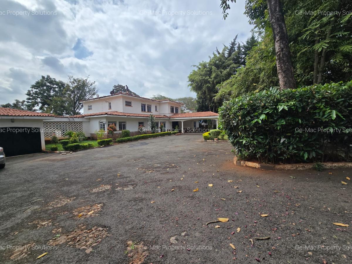 4 Bed House with En Suite in Gigiri - 1