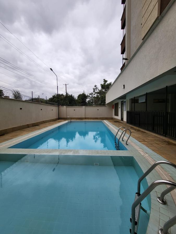 3 Bed Apartment with En Suite in Garden Estate - 18