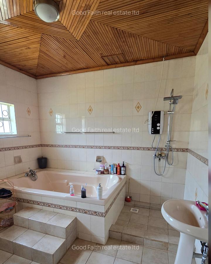 5 Bed House with En Suite in Karen - 8