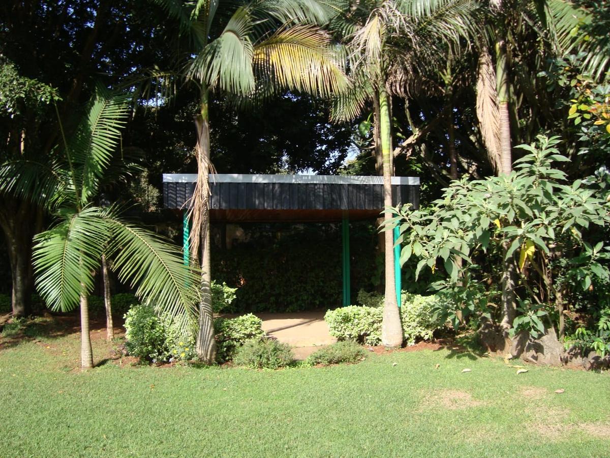 4 Bed House with En Suite in Muthaiga - 10