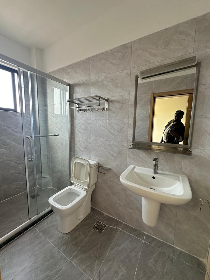 Serviced 5 Bed Apartment with En Suite in Lavington - 4