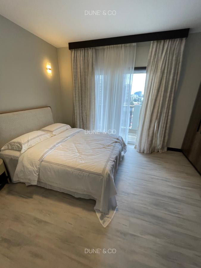 Serviced 2 Bed Apartment with En Suite in Riverside - 10