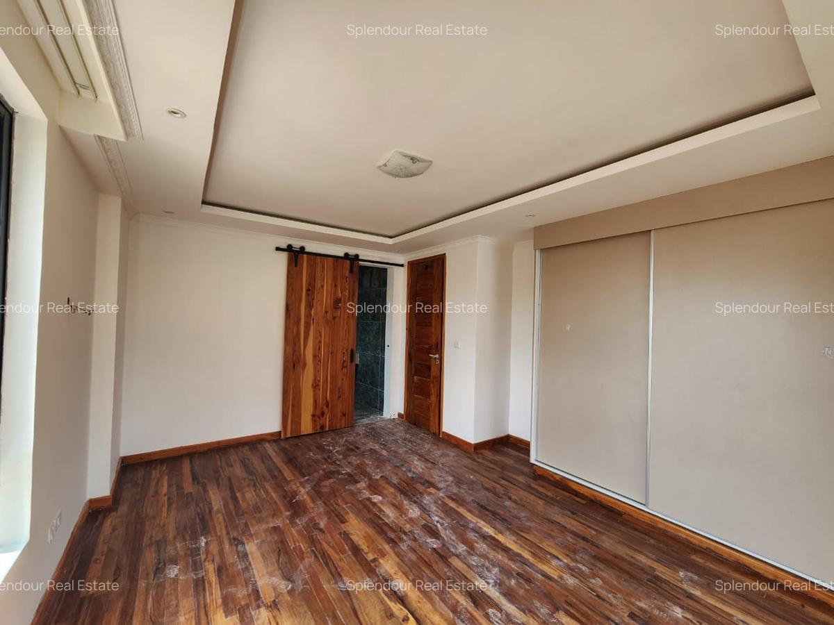 5 Bed Apartment with En Suite at Oloitoktok Road - 17