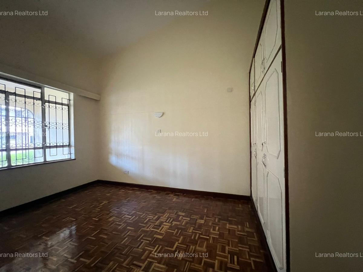 5 Bed Apartment with Staff Quarters at Tabere Rd - 4