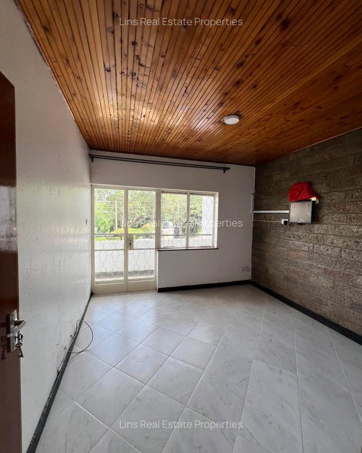 4 Bed Townhouse with En Suite in Westlands Area - 8