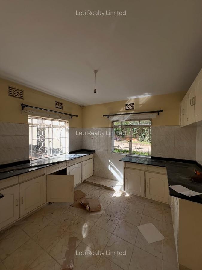 3 Bed Townhouse with En Suite in Kileleshwa - 4